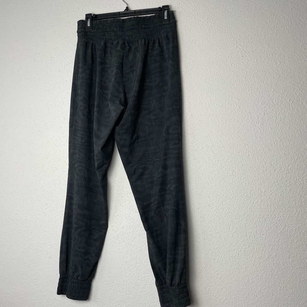Athleta camden printed jogger‎ size 4 Lightweight